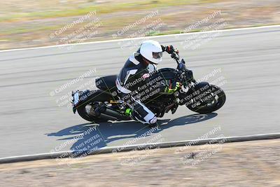 media/Feb-05-2023-Classic Track Day (Sun) [[c35aca4a42]]/Group 2/session 1 turn 9/